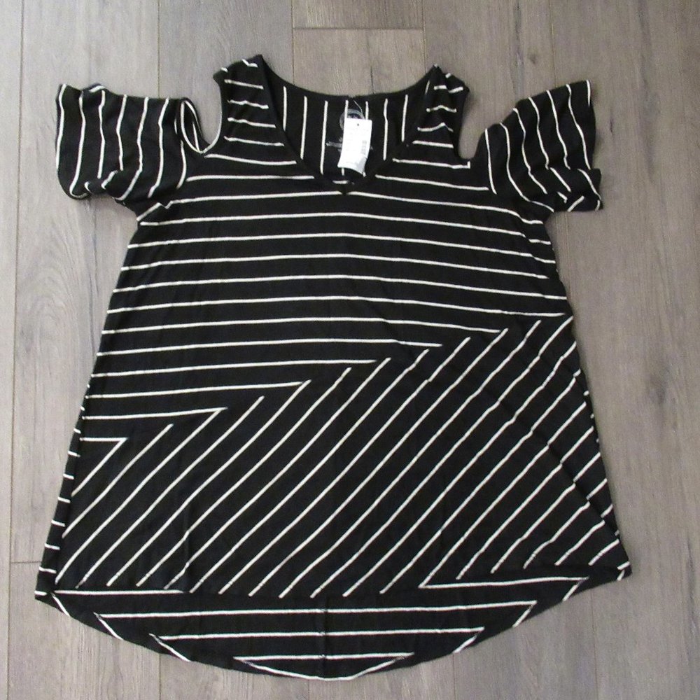 Maurices 24/7 Cold Shoulder Shirt